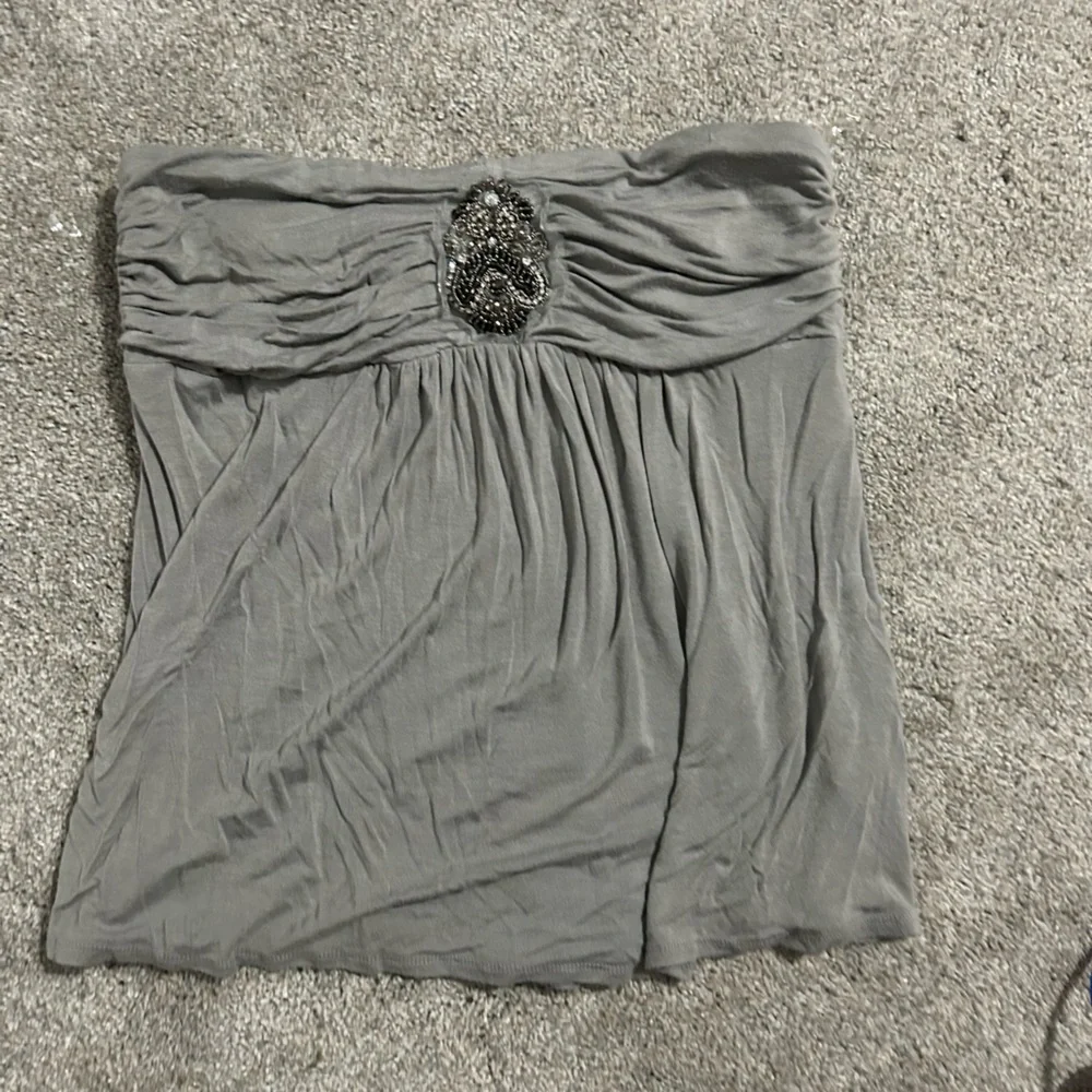 Venus large strapless top embellished millennial - Picture 3 of 8